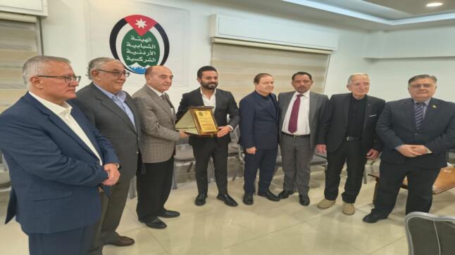 تكريم الفنان حمدي المناصير… إبداع يُجسّد الأصالة ويُحيي الذاكرة الثقافية بروح معاصرة