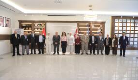 أسرة جامعة الشرق الأوسط تتبادل التهاني بمناسبة عيد الأضحى المبارك