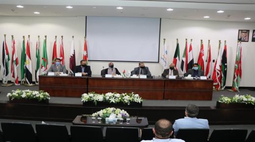 أ.د الوديان يشدد على مسؤولية جميع أسرة “عمان العربية” في الارتقاء بالبحث العلمي