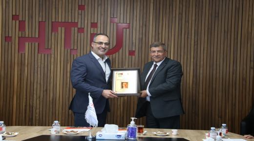  مذكرة تفاهم بين جامعة الزيتونة الأردنية وجامعة الحسين التقنية