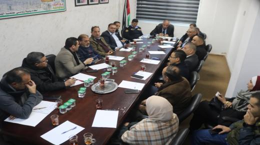 مدير قضاء الظليل د. كمال اشتيوي يلتفي اصحاب مصانع الالبان لبحث حماية “المنتجات الوطنية” – صور 