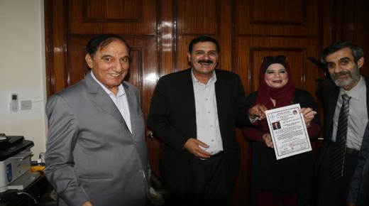 الإتحاد الدولي للكتاب العرب يكرم الإعلامي جمال عليان