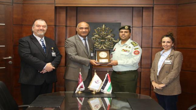 وفد من دائرة التوجيه المعنوي يشارك في دورة الإعلام المتقدمة التاسعة بالجامعة