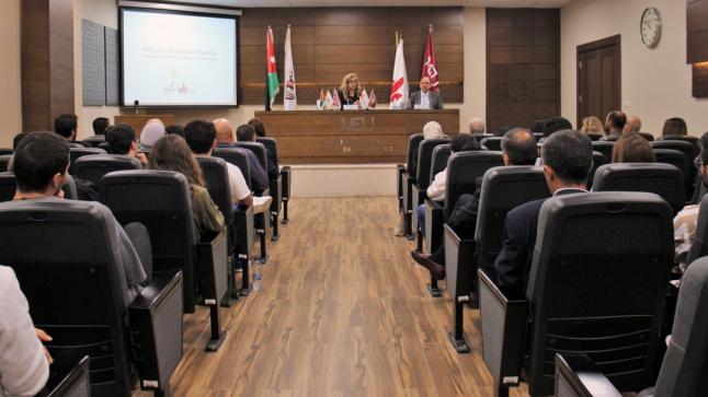 حوار في “الشرق الأوسط” مع طلبة البرامج الدولية لتعظيم النتائج الأكاديمية