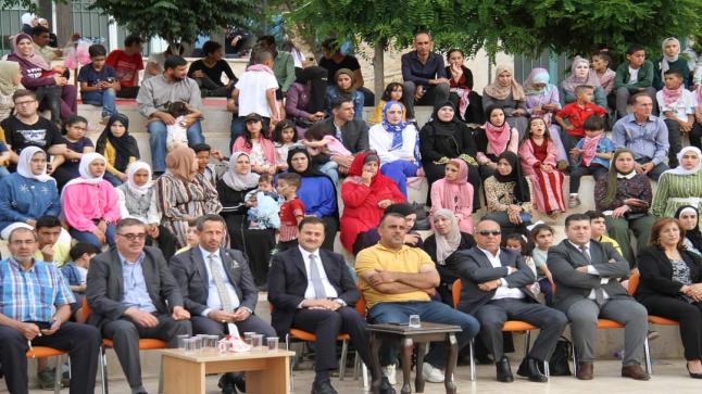 النائب الدكتور بلال المومني يرعى الاحتفالات الوطنية بمحافظة عجلون – صور
