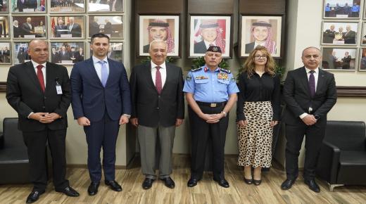 اللواء المعايطة من “الشرق الأوسط”: الجامعات شريك وطني لإنتاج المعرفة وتعزيز ثقافة الانضباط الذاتي