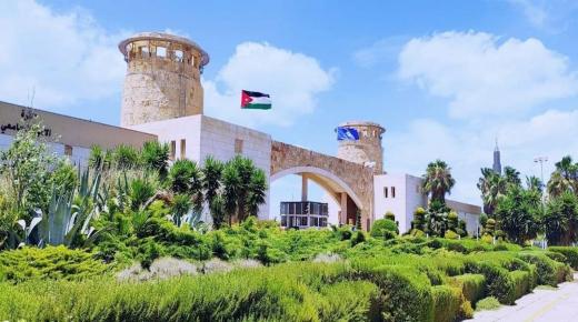 الهندسة والطب في التكنولوجيا تحتلان المركز الأول محليا حسب تصنيف الـQS العالمي للتخصصات