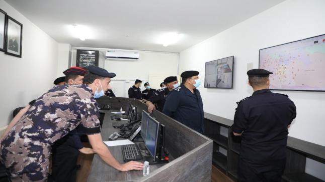 بمناسبة مئوية المملكة وميلاد جلالة القائد الأعلى، مدير الأمن العام يفتتح اول مركز امني متكامل