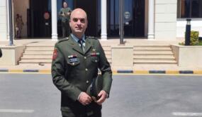 الرائد الركن عامر عبد العزيز المعايطه مبارك التخرج من كليه القياده والأركان الملكيه