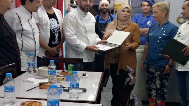 تكريم الشيف الاردنية رنا ابو نصرة في مطعم “سمك وشبك” بمناسبة فوزها بجوائز عالمية في الطبخ