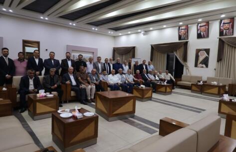 مجلس قلقيلية يلتقي نخبة من ابناء قلقيلية لاعداد لجان خدمات للاهالي