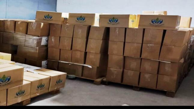 جمعية الغراء الخيرية توزع طرودًا غذائية ولحفًا على العائلات المستورة في عدد من محافظات المملكة
