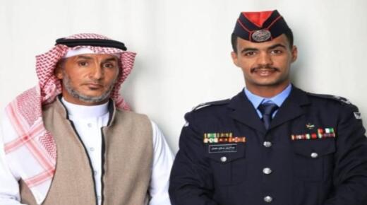القاضي توفيق ابو تاية يهنيء الملازم عبد العزيز من جامعة مؤتة – الجناح العسكري