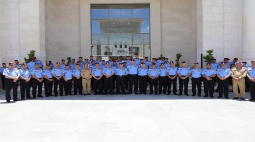 مدير الأمن العام يقلد الرتب الجديدة لكبار الضباط