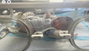 عبد الرحمن الاصفر يرزق بمولود اسماه ” محمد ” وبهذه المناسبة يقدم عدة هدايا من مجموعة شركاته الخاصة 