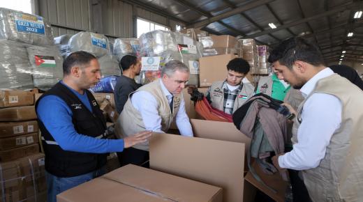 وزارة الشباب والهيئة الخيرية الأردنية الهاشمية تنظمان حملة تطوعية لدعم الأشقاء في غزة