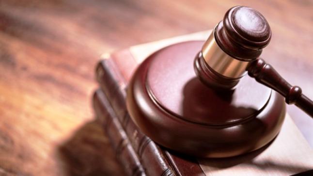 الحبس 10 سنوات لموظفين حكوميين زورا شهاداتهم الجامعية