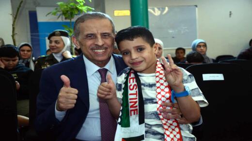 الحموري يؤكد على أهمية تكثيف الجهود والتشاركية لإعادة إعمار القطاع الصحي في غزة