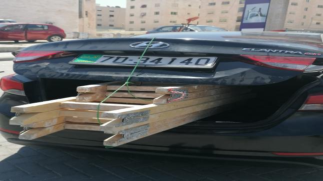 اصحاب مكاتب تاجير السيارات السياحية لـ الرزاز … سياراتنا اصبحت تحل محل بكبات النقل المشترك