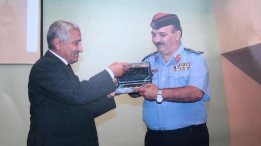 الضابط الذي ايقظ مضاجع الزعران ..فيصل ابومحارب(في الليلة الظلماء يفتقد البدر)