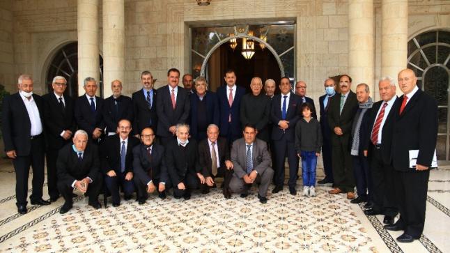 العيسوي يلتقي وفدا من عشيرة المومني في الديوان الملكي الهاشمي العامر – صور