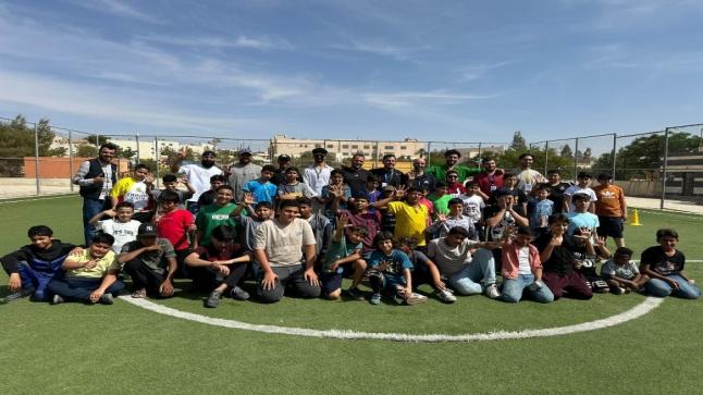 جامعة الزرقاء تنظم نشاطًا ميدانيًا بعنوان “رياضة وصحة وانتماء / نحو مجتمع نشِط”