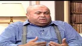 خليل عطية يوجه رسالة للحكومة:يطالب باعادة النظر باغلاق المساجد والكنائس والمطاعم والمنشآت السياحية