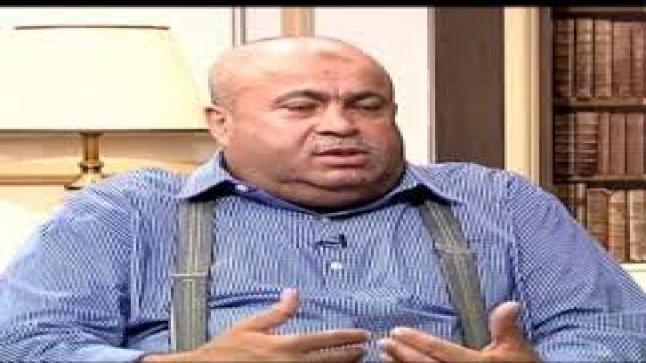 خليل عطية يوجه رسالة للحكومة:يطالب باعادة النظر باغلاق المساجد والكنائس والمطاعم والمنشآت السياحية