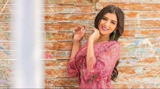شاهد.. رانيا يوسف تلفت أنظار المتابعين ب “لوك جديد”