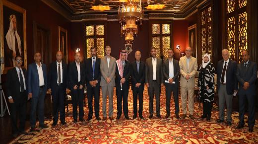 رئيس الديوان الملكي الهاشمي يلتقي مجموعة من أصحاب المدارس الخاصة – صور