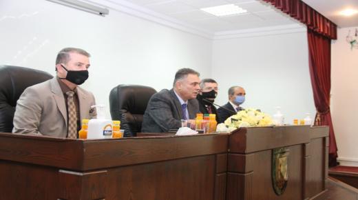 رئيس جامعة البلقاء التطبيقية يلتقي أسرة كلية الأميرة رحمة الجامعية