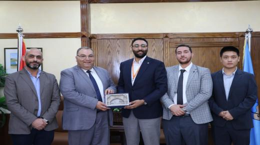 جامعة الزرقاء تستضيف وفداً شركة Huawei