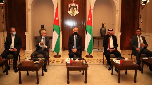 العيسوي يلتقي مجموعه من اهالي ووجهاء الاغوار الشماليه – شاهد الصور