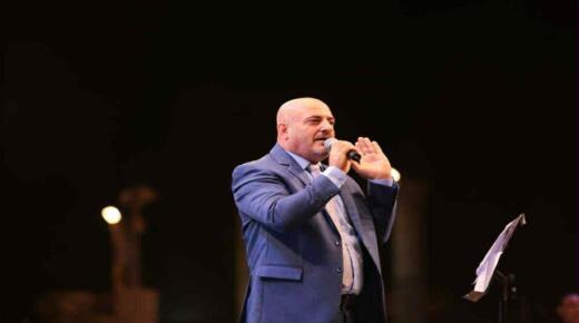 الفنان الاردني نايف الزايد بالمراحل الاخيرة من تسجيل اغنيتين دعما للمنتخب الأردني في استعداده لبطولة كأس العالم