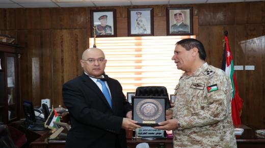 د. النسور: للقطاع الخاص دور محوري في حفظ الأمن الوطني وتحقيق التنمية الاقتصادية والاجتماعية