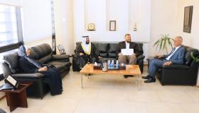 “الأوقاف” تقدم إصدارات مجلة “هدي الإسلام” لجامعة عمان العربية