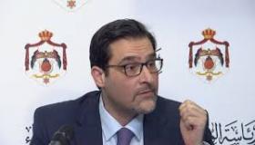 سيف : سنستقبل 3-4 طائرات يوميا خلال الأسبوع الأول من فتح المطار