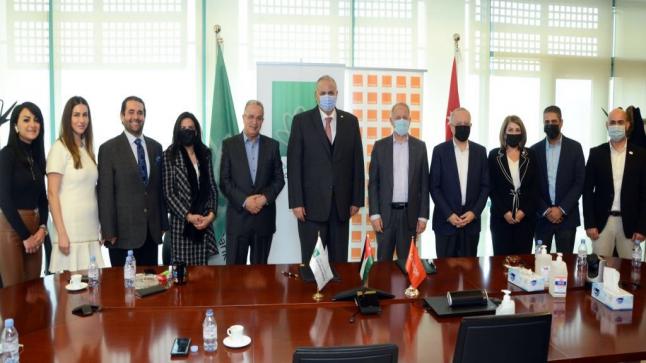“أورنج الأردن” و”بنك القاهرة عمان” يجددان اتفاقية مشروع “البطاقة الجامعية الذكية”