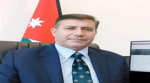 زمالة كلية الجراحين الملكية البريطانية لعميد طب اسنان الهاشمية