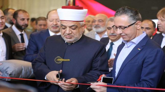 افتتاح مجمع نور البلد التجاري في عمان – صور وفيديو