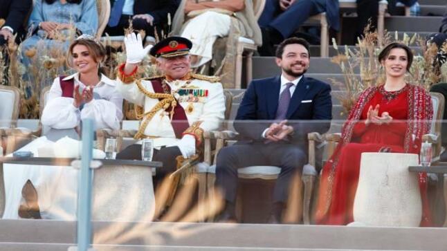 أسرة بنك صفوة الإسلامي تهنيء سيد البلاد بمناسبة عيد الاستقلال