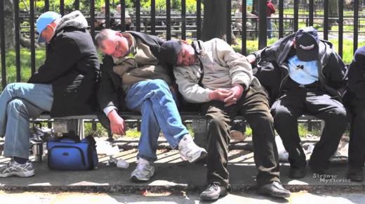 الشعب الذي حير العلماء ينام السكان بشكل مفاجئ لأيام متواصلة وأخيرا تم كشف اللغز