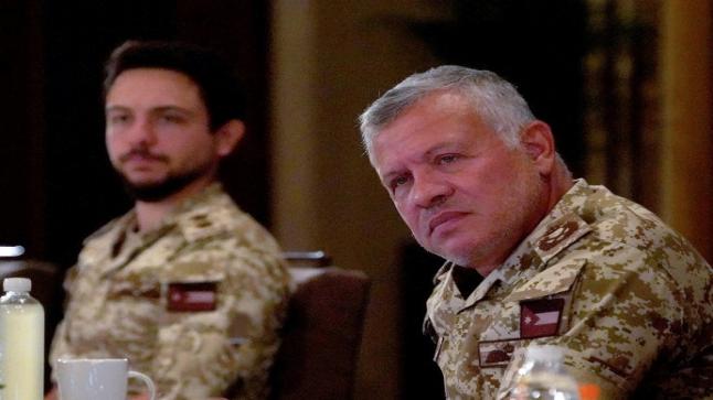 الملك يُوجّه إلى الاستمرار بالعمل بنفس القوة والعزم لحماية المجتمع