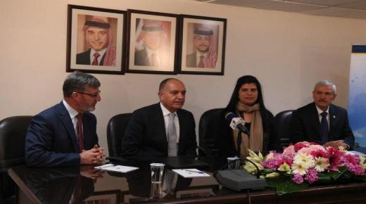 توقيع مذكرة تفاهم بين جامعة الاميرة سمية للتكنولوجيا ووكالة الأنباء الاردنية ” بترا “