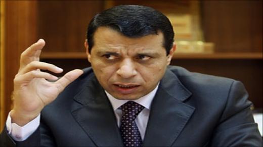 زوجة محمد دحلان تقاضي الشريط الأخباري وصفيرة والبطاينة