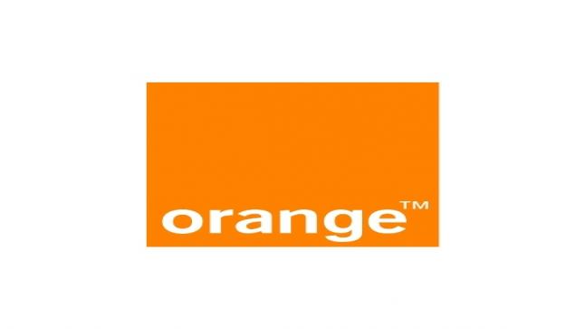 عائلة Orange تتبرع بـ 20 ألف دينار لدعم عمال المياومة من خلال مبادرة “يوميتهم علينا”