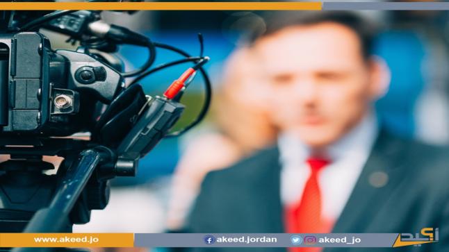 مخالفات مهنيّة في أداء عدد من مذيعي الشاشات الأردنيّة