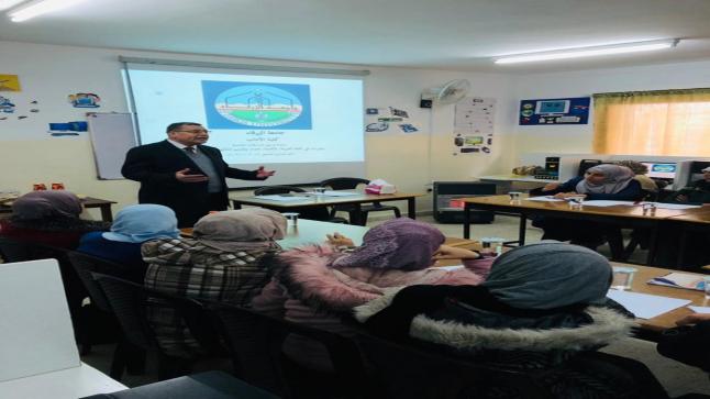 جامعة الزرقاء تشارك في ورش تدريبية لمعلمات الصفوف الثلاث الأولى بعمان