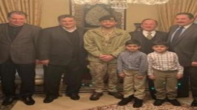 ولي العهد يزور الفريق المتقاعد فاضل علي السرحان