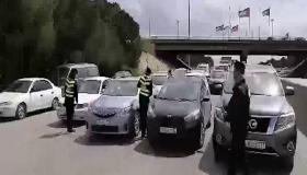 ضبط 115 شخصا خالفوا الحظر الشامل بعمان
